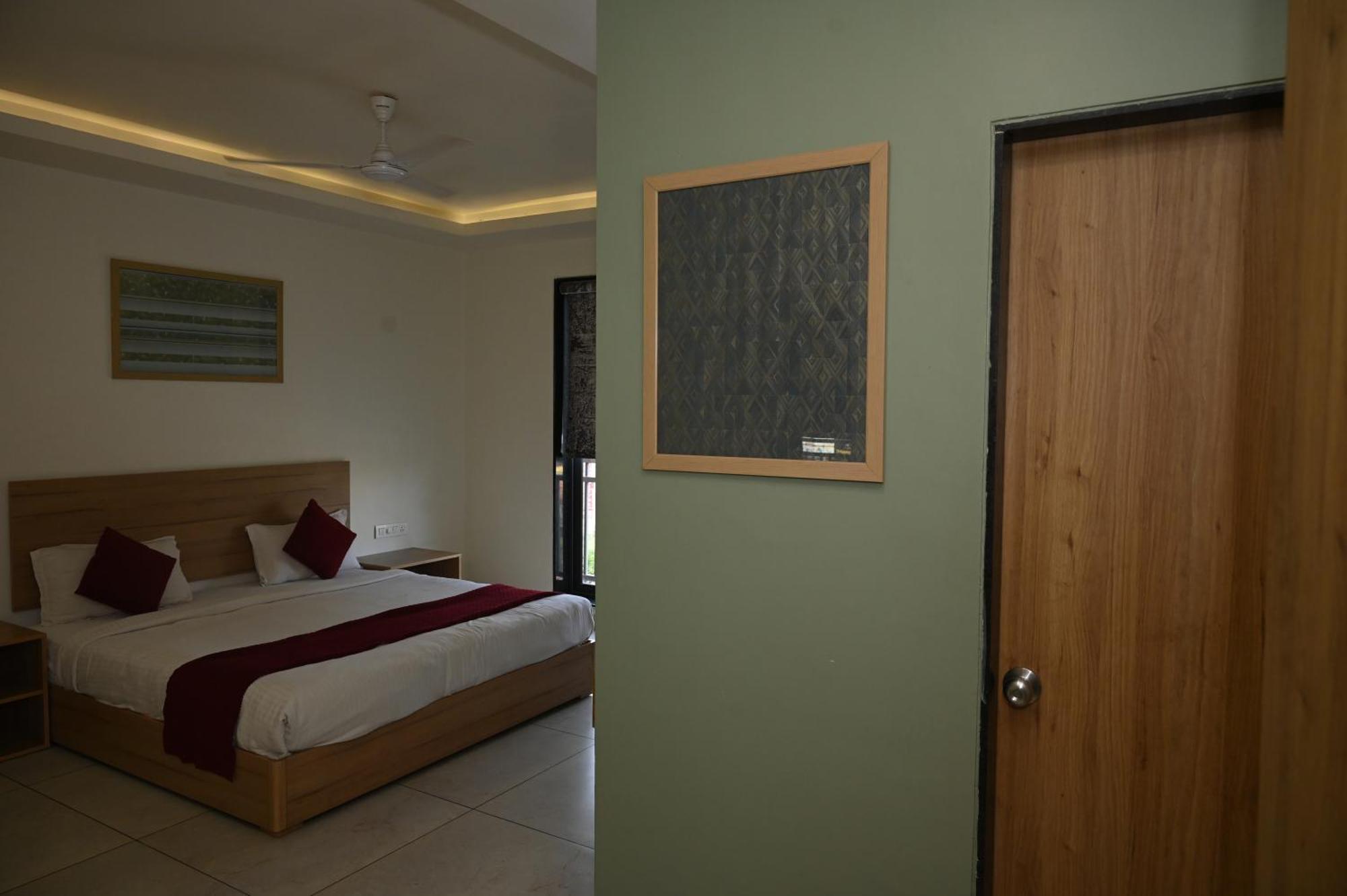 Hotel Sheer Bliss Udaipur Exterior foto