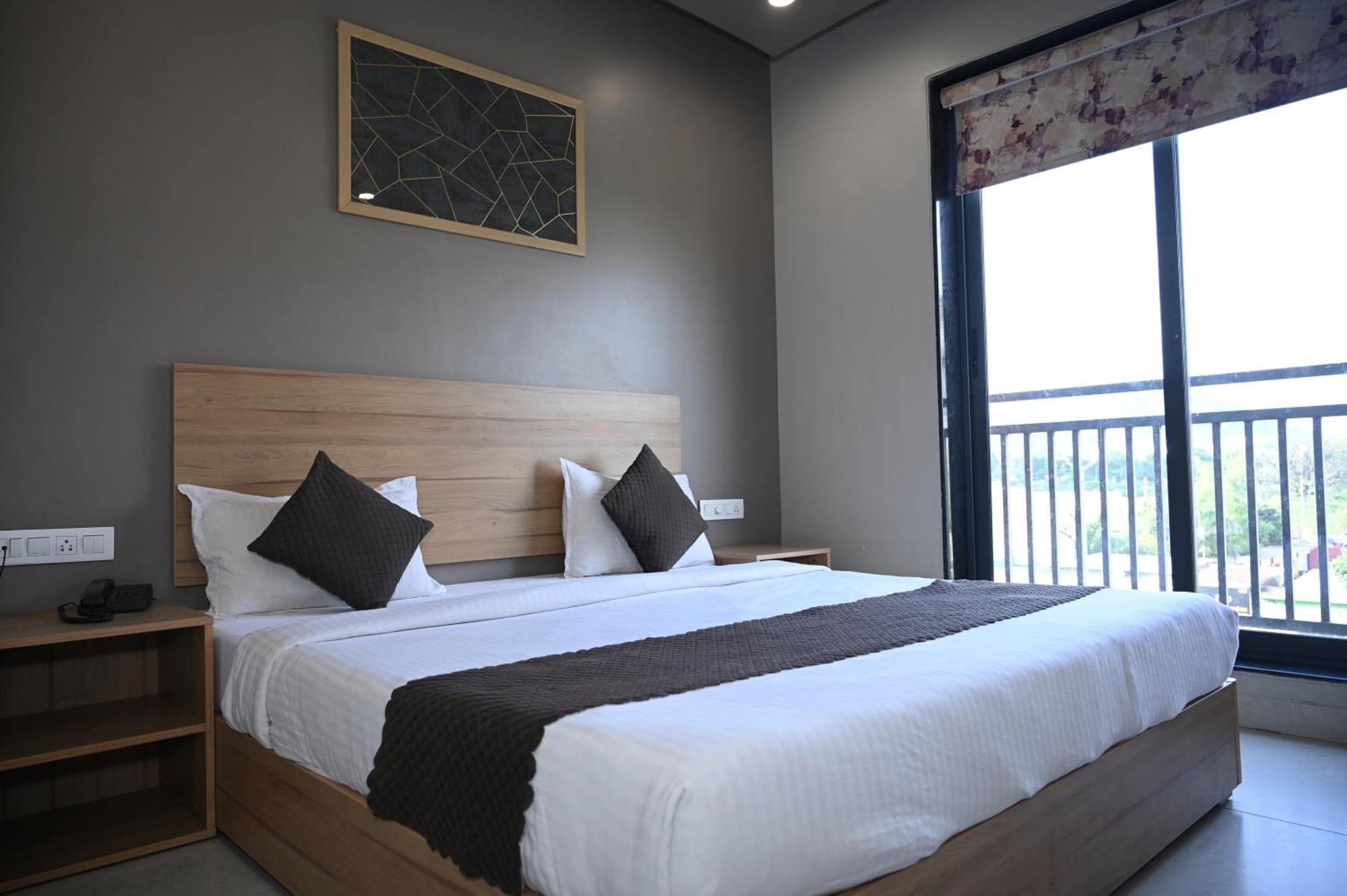 Hotel Sheer Bliss Udaipur Exterior foto